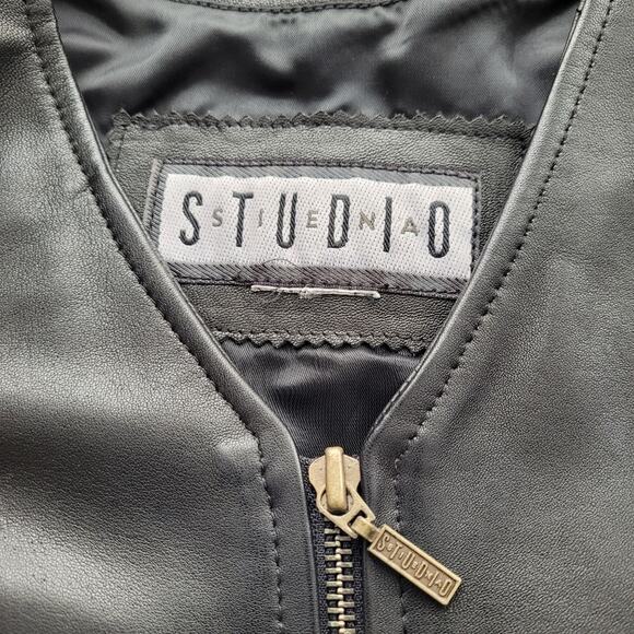 Siena Studio Black Zip Front Leather Vest size M/L - Picture 2 of 10